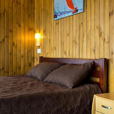 Hotel Б/О Pina Colada Oczaków Zewnętrze zdjęcie