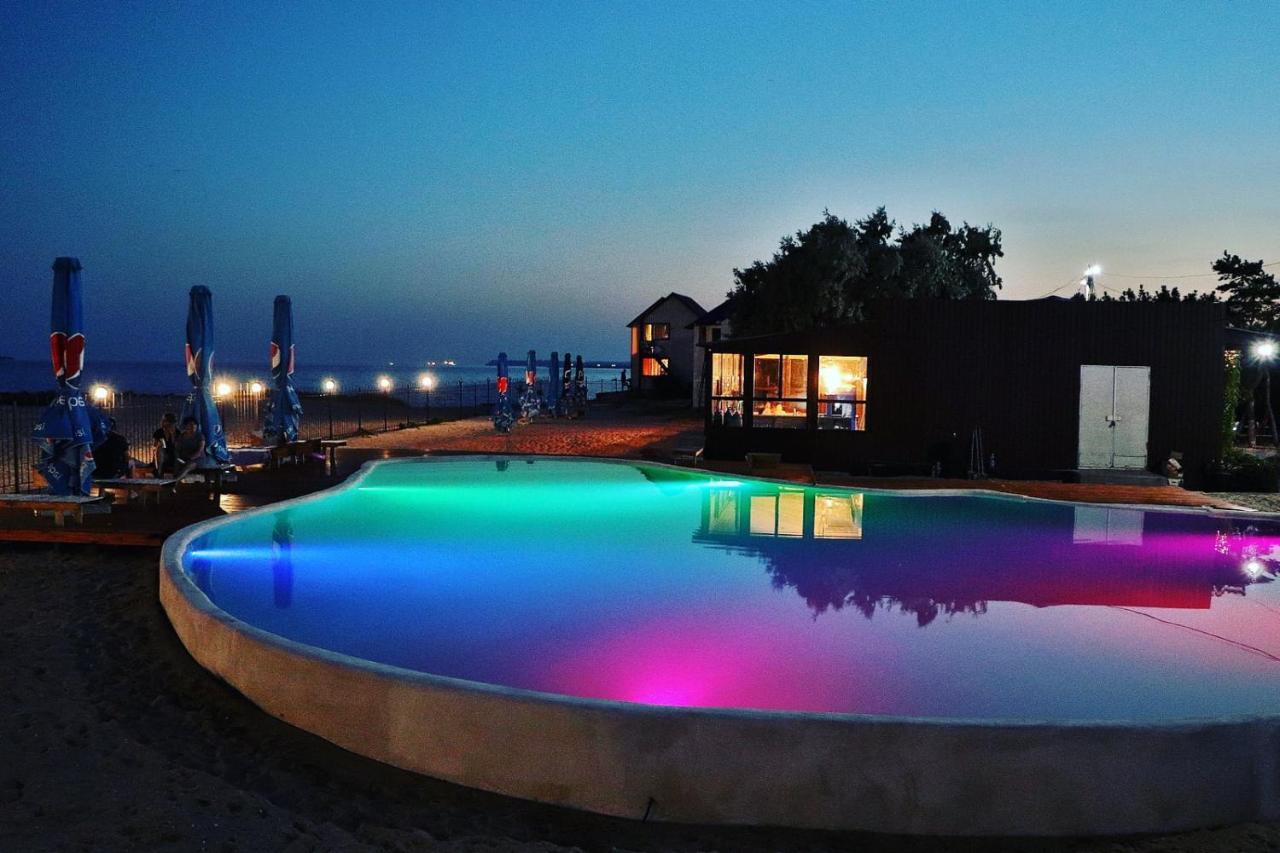 Hotel Б/О Pina Colada Oczaków Zewnętrze zdjęcie
