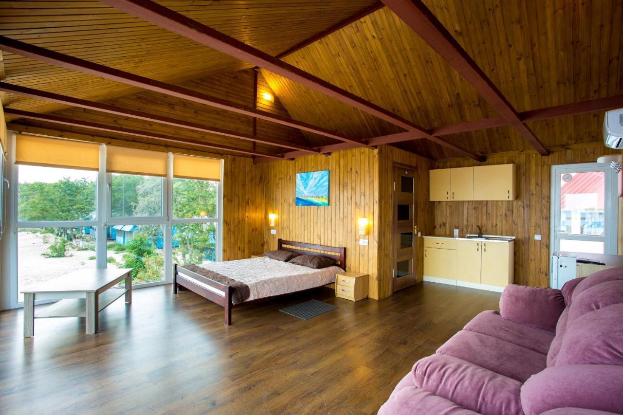 Hotel Б/О Pina Colada Oczaków Zewnętrze zdjęcie