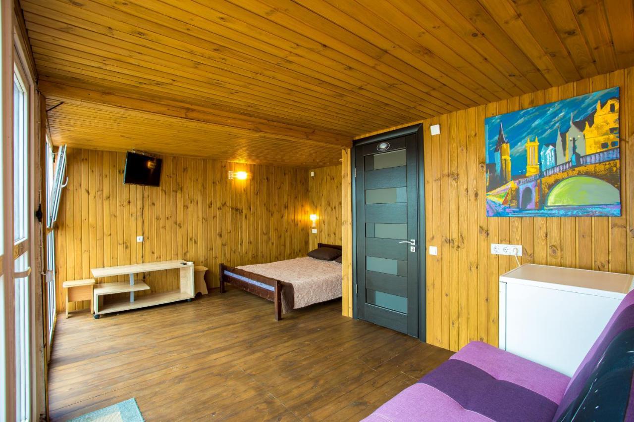 Hotel Б/О Pina Colada Oczaków Zewnętrze zdjęcie